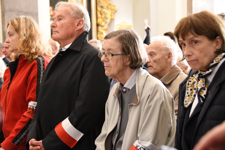 Pogrzeb ofiar zbrodni katyńskiej