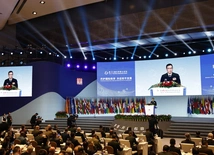  Dong Jun przemawia podczas Forum Xiangshan