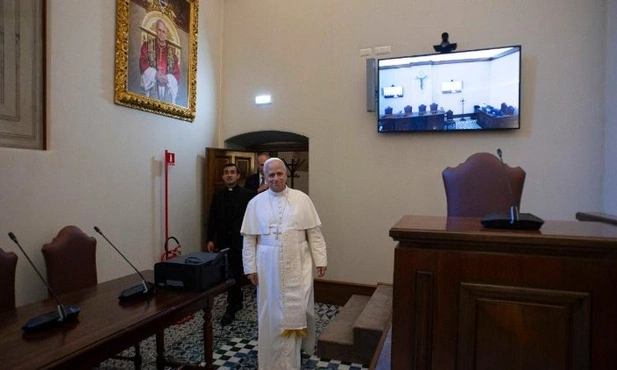 Papież odwiedził nową aulę Trybunału Watykańskiego
