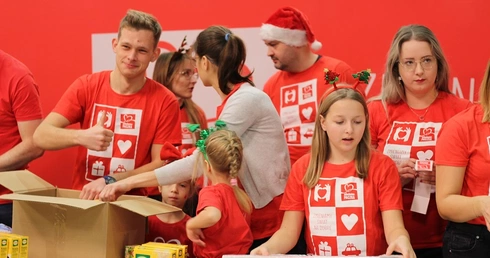 Brakuje 3300 wolontariuszy