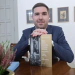 Promocja książki dr Jakuba Bulzaka