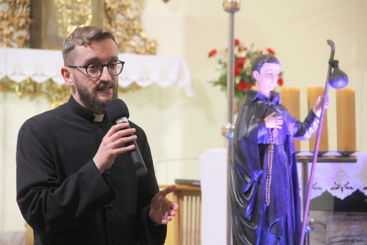 Żyraków. Ze św. Stanisławem Kostką