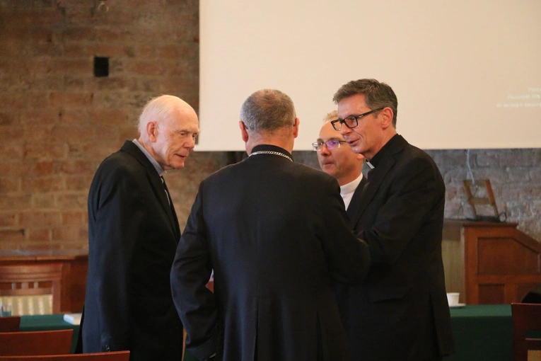 Płock. Ogólnopolska konferencja o dziejach diecezji płockiej