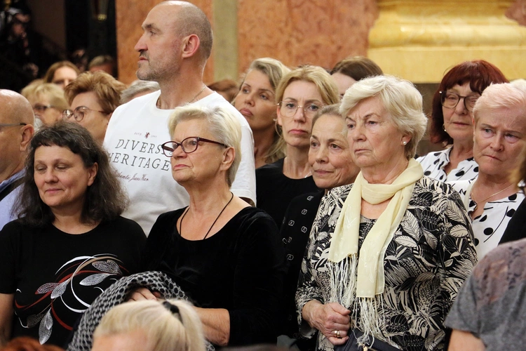 Pielgrzymka wiernych i duchowieństwa archidiecezji wrocławskiej na Jasną Górę