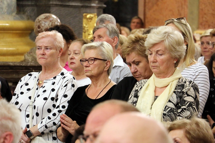 Pielgrzymka wiernych i duchowieństwa archidiecezji wrocławskiej na Jasną Górę