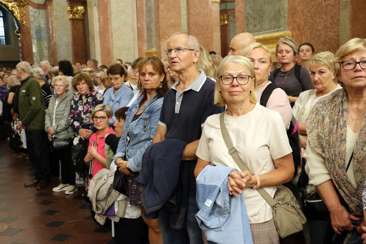 Pielgrzymka wiernych i duchowieństwa archidiecezji wrocławskiej na Jasną Górę