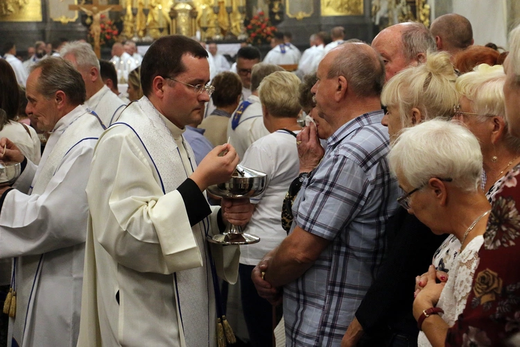 Pielgrzymka wiernych i duchowieństwa archidiecezji wrocławskiej na Jasną Górę