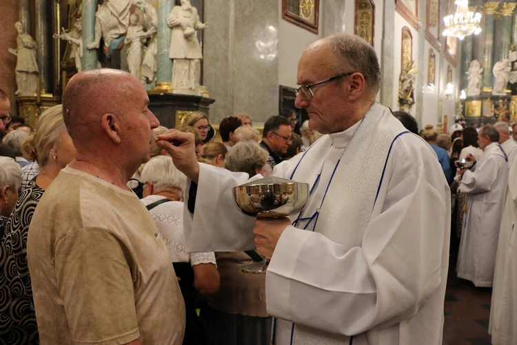 Pielgrzymka wiernych i duchowieństwa archidiecezji wrocławskiej na Jasną Górę