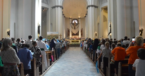 Jubileusz młodych - Eucharystia