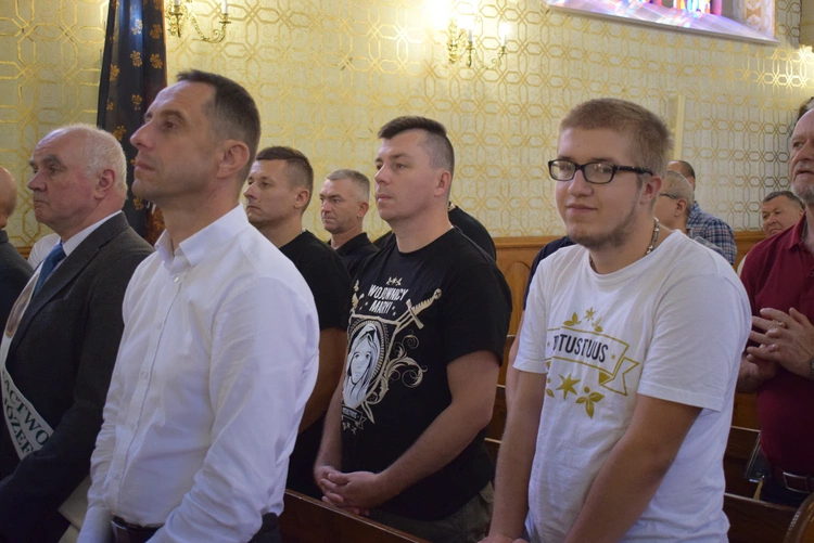 Mężczyźni u św. Józefa