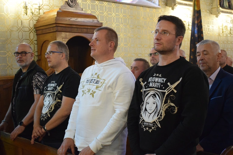 Mężczyźni u św. Józefa