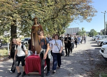 Katowice. Jubileusz Młodych w kościołach stacyjnych