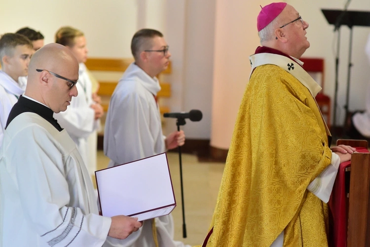 Ostróda. Poświęcenia kościoła Świętych Hiacynty i Franciszka