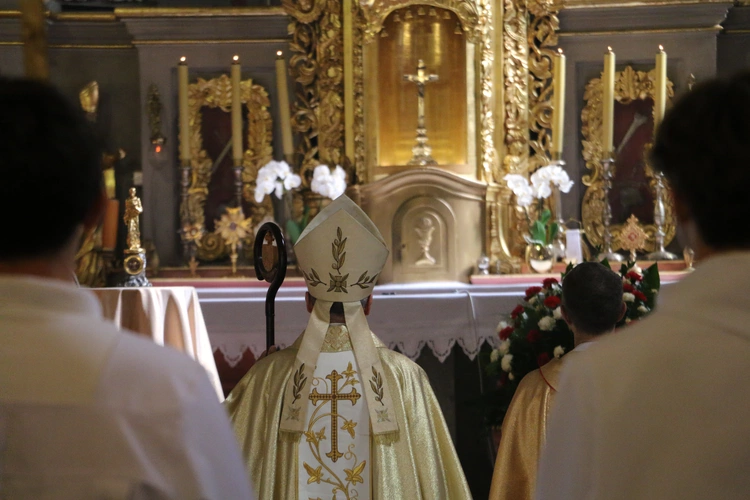 Pielgrzymka młodzieży do Przasnysza i Rostkowa 2025