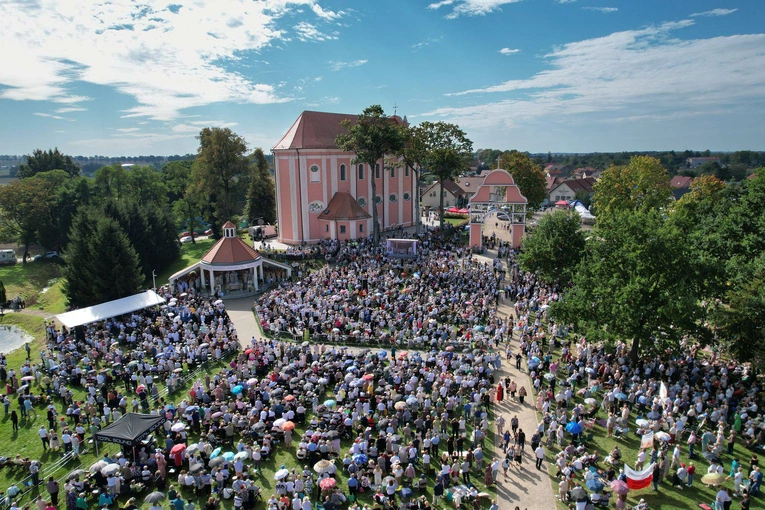 Główne uroczystości w Skrzatuszu