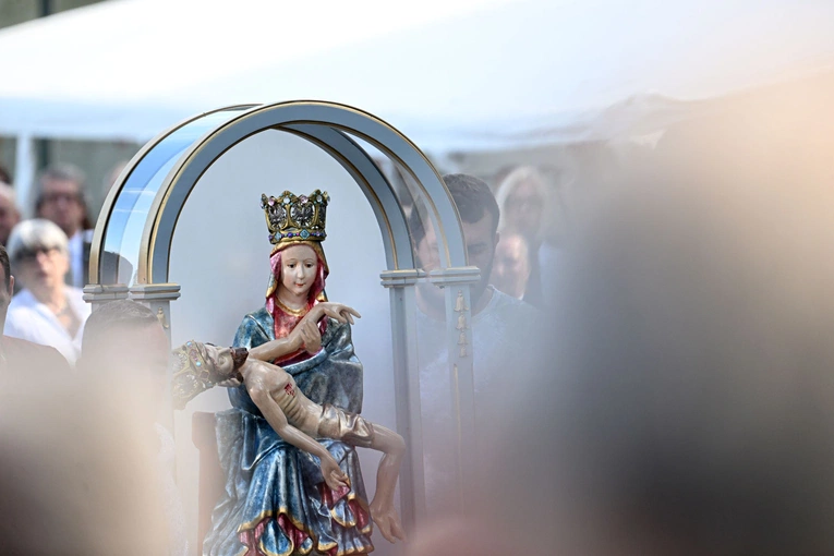 Główne uroczystości w Skrzatuszu