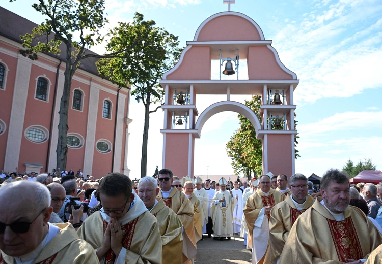 Główne uroczystości w Skrzatuszu