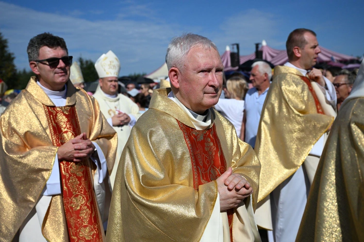 Główne uroczystości w Skrzatuszu