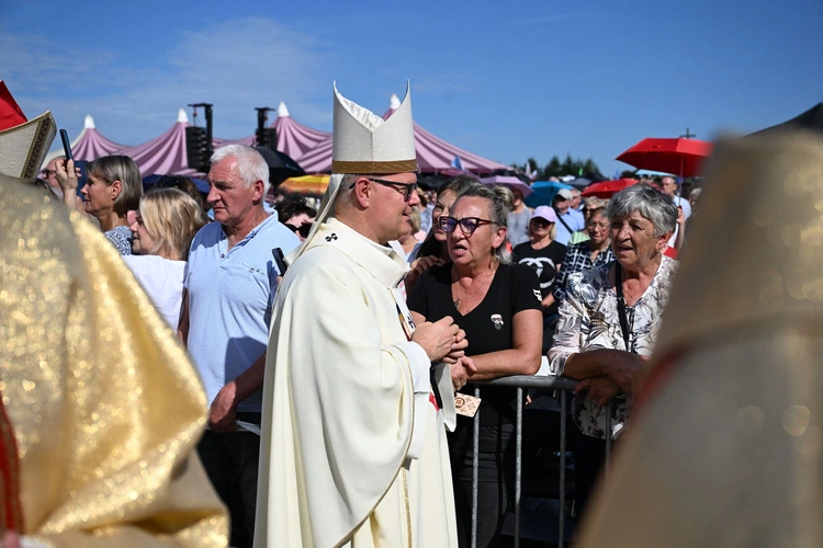 Główne uroczystości w Skrzatuszu