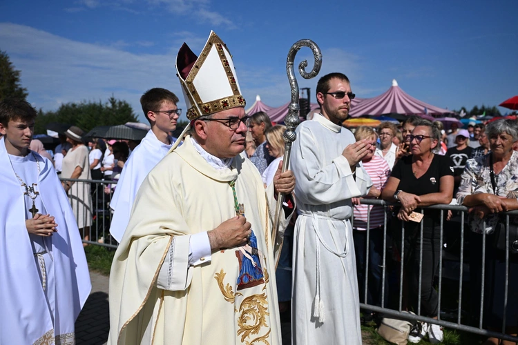 Główne uroczystości w Skrzatuszu