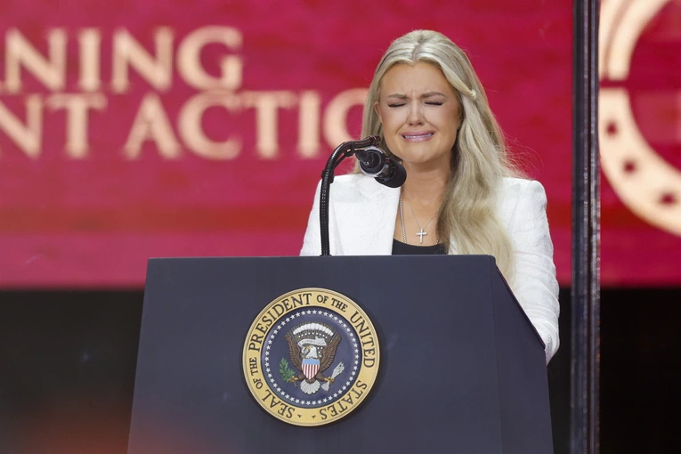 Pogrzeb Charliego Kirka. Jego żona publicznie przebaczyła zabójcy