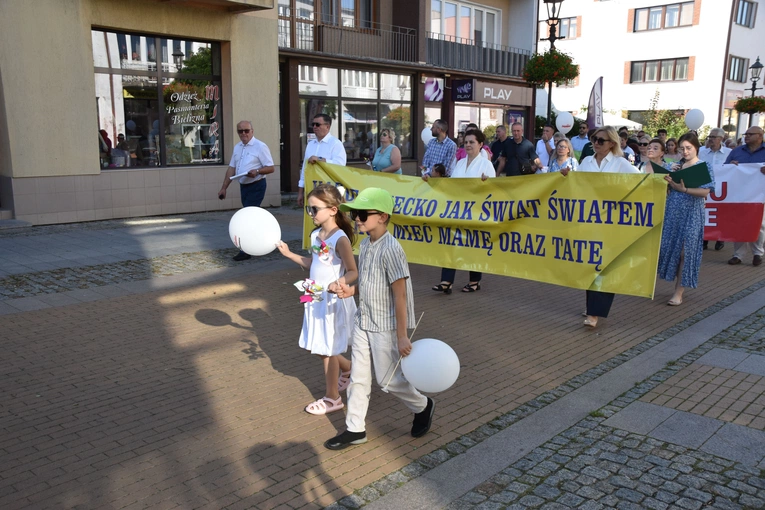 Ciechanów. Marsz dla Życia i Rodziny