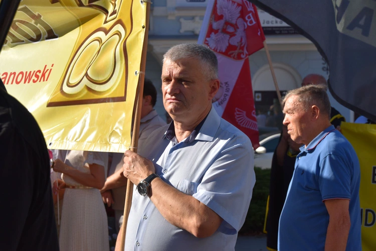 Ciechanów. Marsz dla Życia i Rodziny