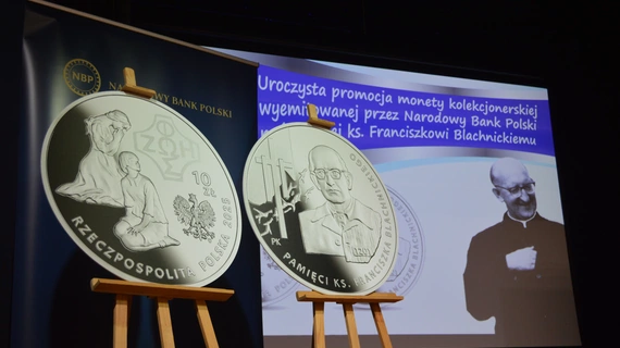 Katowicka prezentacja monety z ks. Blachnickim