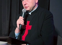 O. Ireneusz Sajewicz MI odnosił duchowość św. Kamila do obecnej opieki medycznej. 