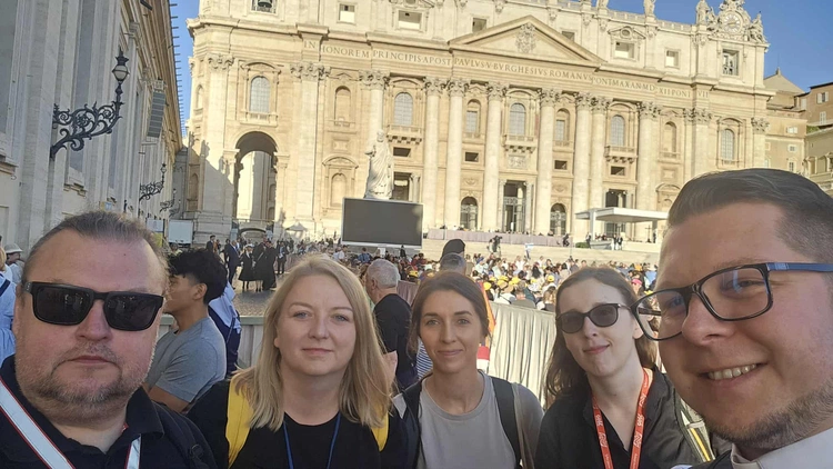 Rozpoczęcie papieskiej audiencji