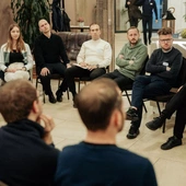 "Projekt Młodzież 2025" - trwają zapisy. To wydarzenie dla tych, którzy chcą dobrze współpracować z młodymi