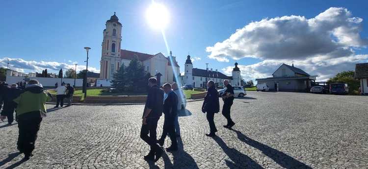 O pielgrzymkach w Wigrach
