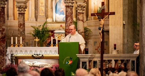 O Kościele, który jest apostolski