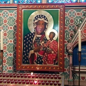 Ikona Jasnogórska powraca do katedry Notre-Dame w Paryżu