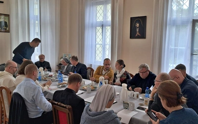 Co tak naprawdę wypracował synod? Dokument główny już dostępny dla wszystkich
