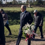 Odsłonięcie i poświęcenie pomnika Wł. Reymonta w Lipcach Rey.