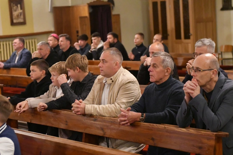 Spotkanie formacyjne dla akolitów, lektorów i nadzwyczajnych szafarzy