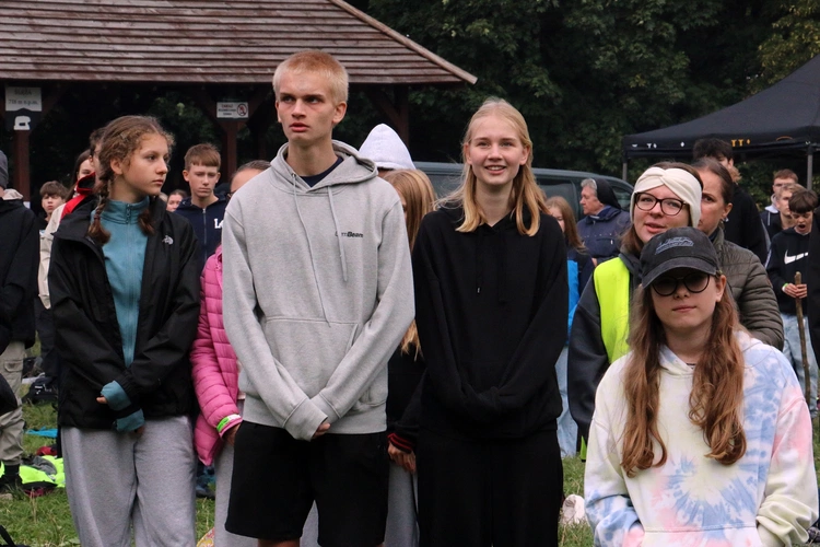 Spotkanie Młodych na Ślęży 2025 "Z nadzieją ku górze"