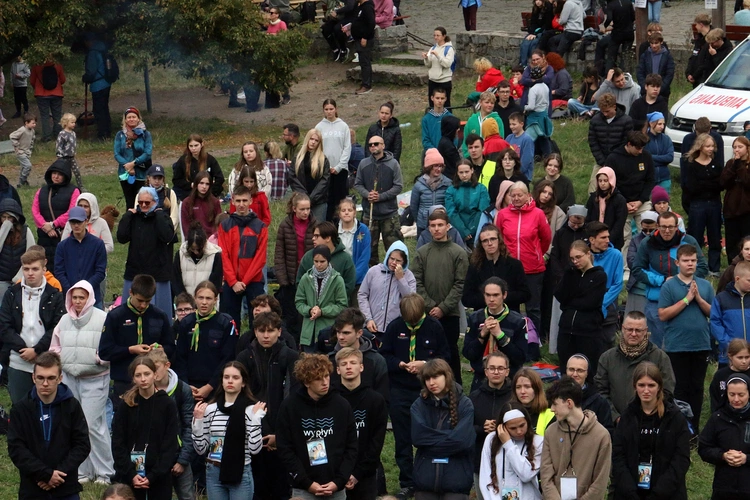 Spotkanie Młodych na Ślęży 2025 "Z nadzieją ku górze"