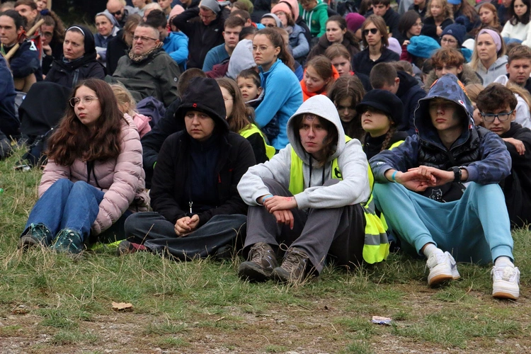 Spotkanie Młodych na Ślęży 2025 "Z nadzieją ku górze"