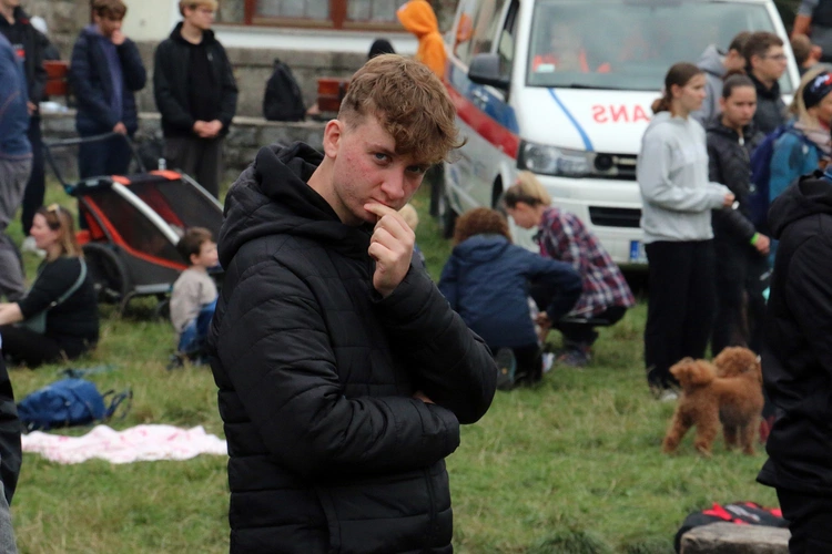 Spotkanie Młodych na Ślęży 2025 "Z nadzieją ku górze"