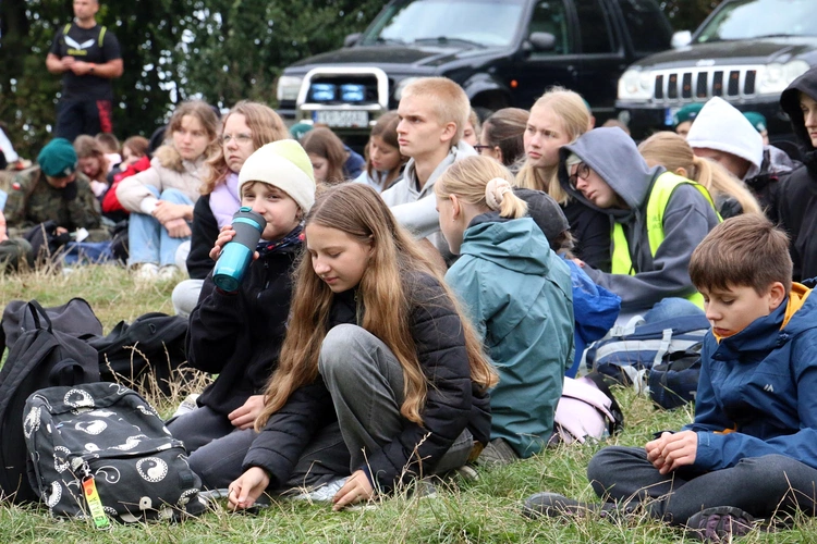 Spotkanie Młodych na Ślęży 2025 "Z nadzieją ku górze"