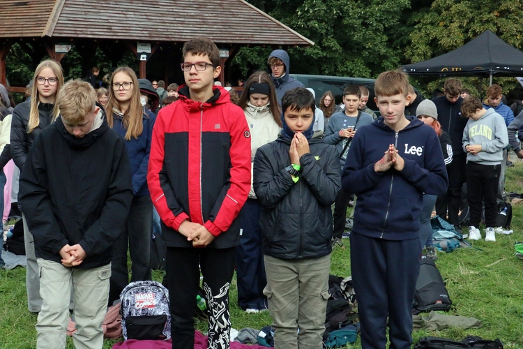 Spotkanie Młodych na Ślęży 2025 "Z nadzieją ku górze"