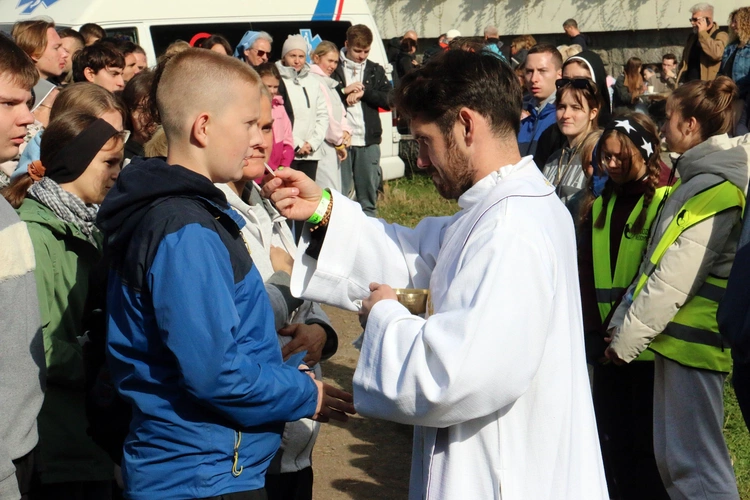 Spotkanie Młodych na Ślęży 2025 "Z nadzieją ku górze"