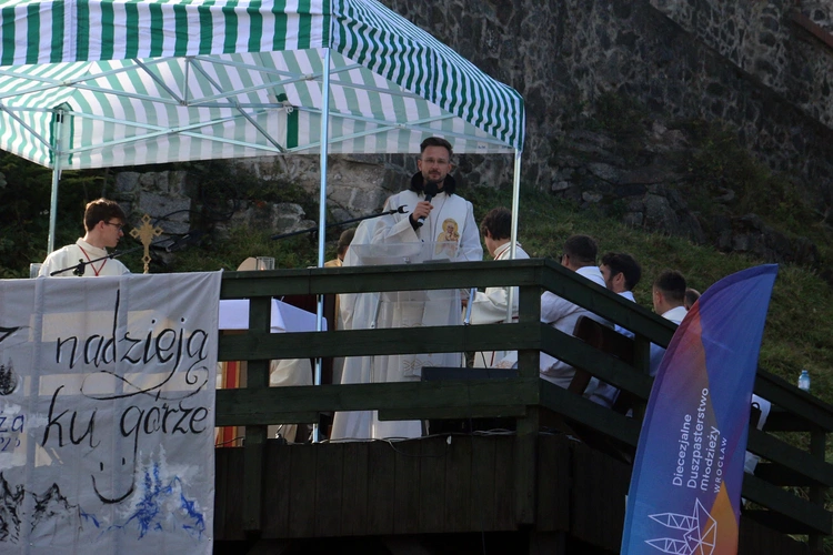 Spotkanie Młodych na Ślęży 2025 "Z nadzieją ku górze"