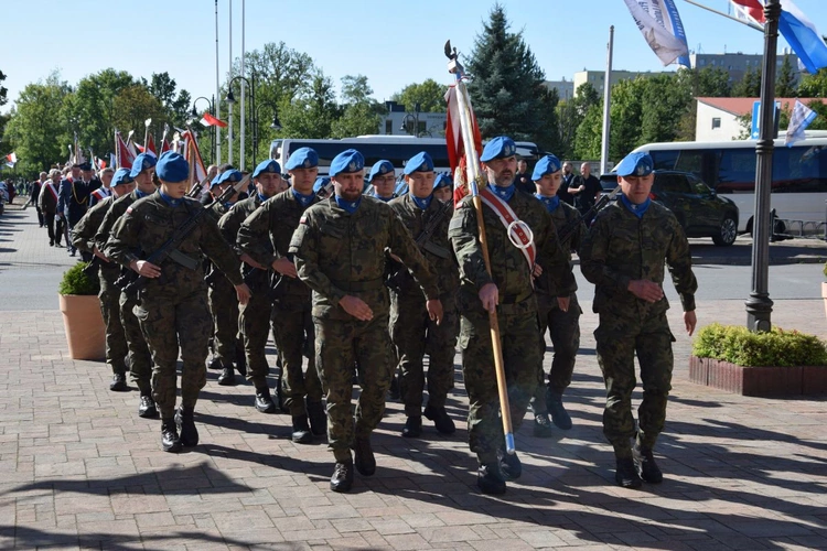 Pielgrzymka zbrojeniówki do MB Ostrobramskiej w Skarżysku-Kamiennej