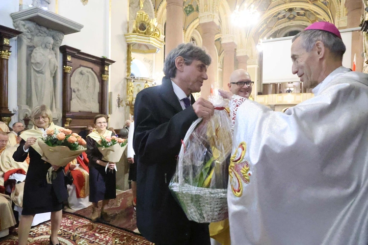 Pielgrzymka Straży Honorowej do Limanowej
