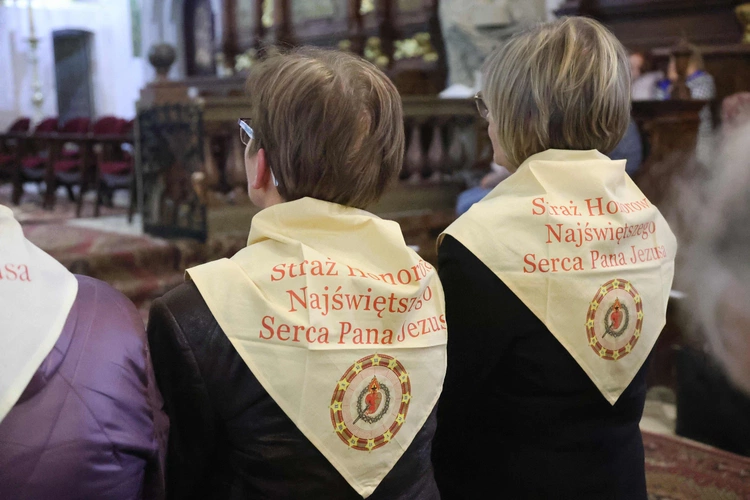Pielgrzymka Straży Honorowej do Limanowej