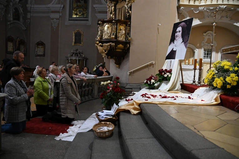 Wieczór św. Tereski w Strzelcach Opolskich