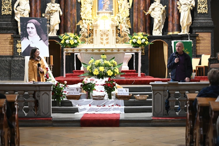 Wieczór św. Tereski w Strzelcach Opolskich